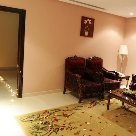 Safarat Hotel Ar Riyad Esterno foto