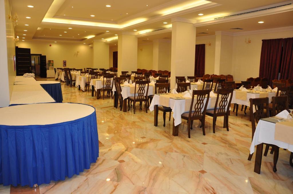 Safarat Hotel Ar Riyad Esterno foto