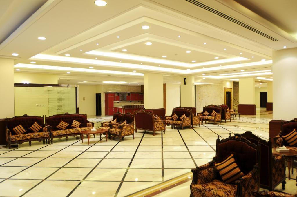 Safarat Hotel Ar Riyad Esterno foto
